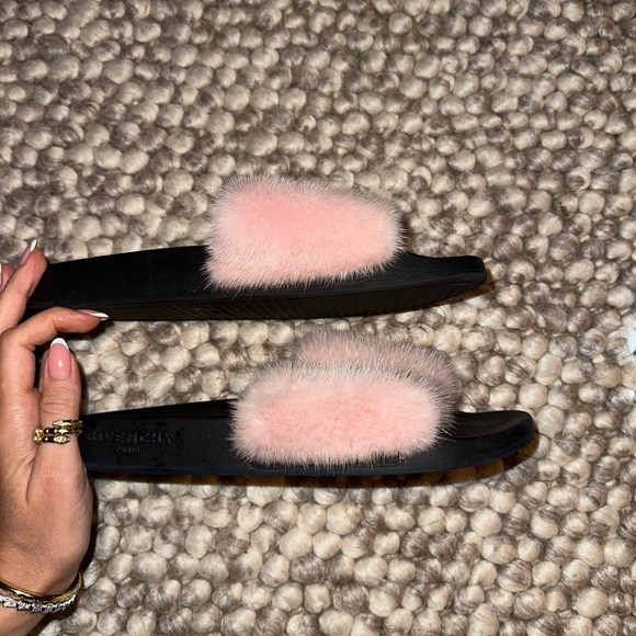 Givenchy real Mink fur slides. Perfect condition - Picture 4 of 8